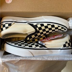 BRAND NEW checkered Vans slip on summer shoe easy on